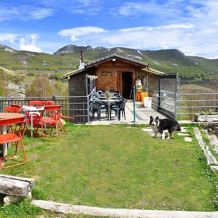 Refugio Castro Valnera Ostello Espinosa de los Monteros Esterno foto